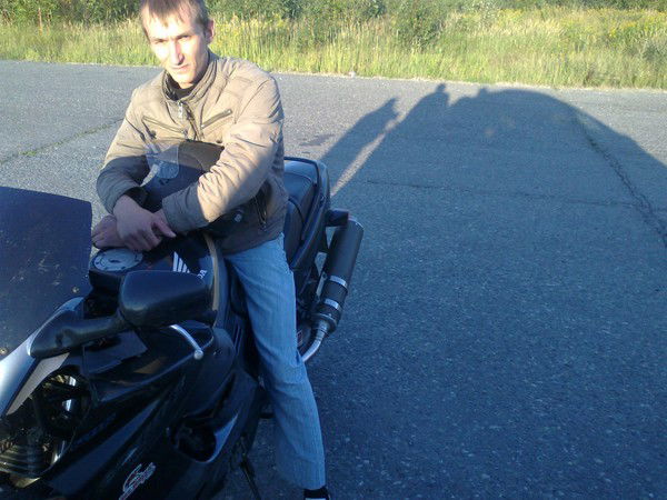 Джон Скурлатов