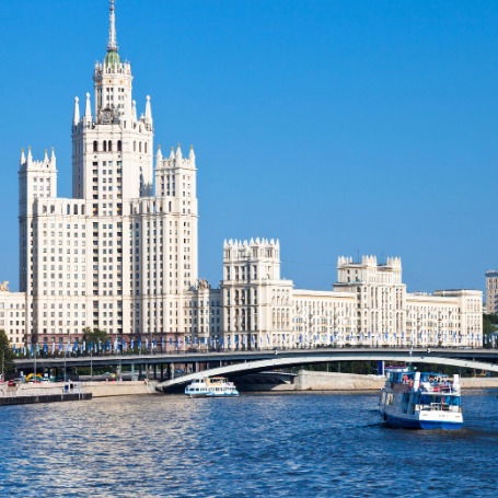 Анна Дугина