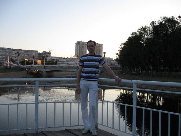 Олег Колесов