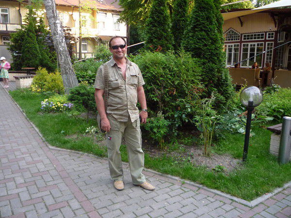 Юрий Жуковский