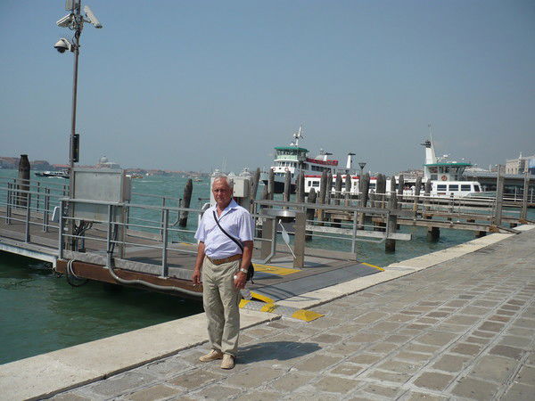 Владимир Шлепков