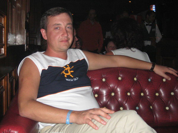 Олег Власов