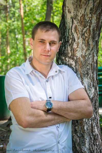 Антон Пономарев