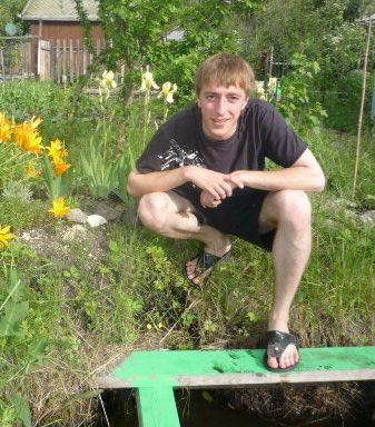 Максим Нархов