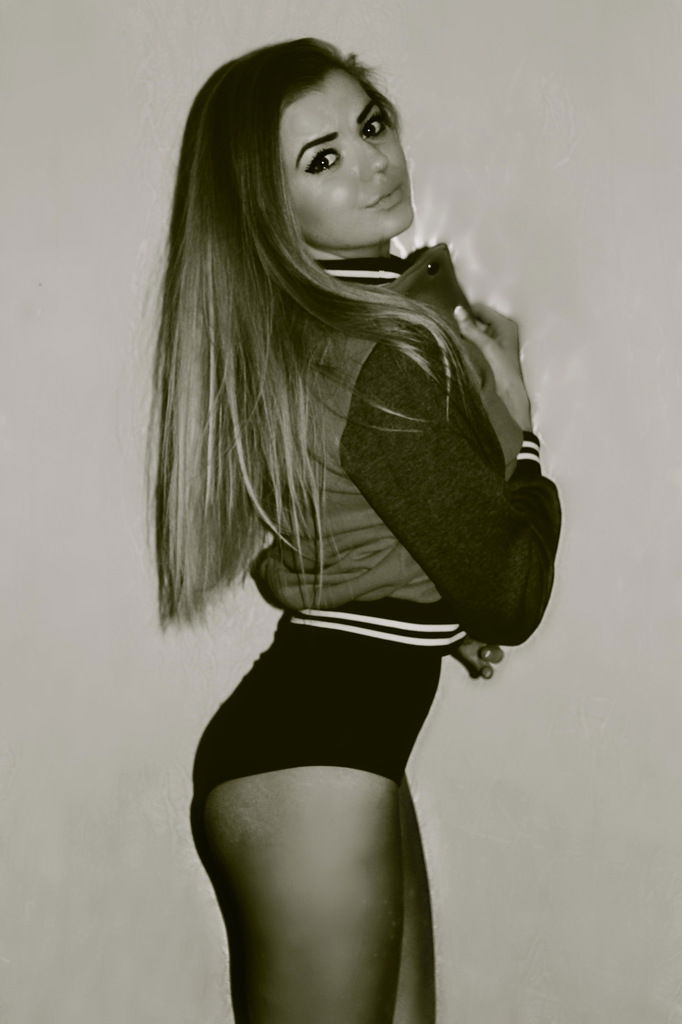 Александра Хватова