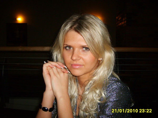 Ксения Логинова