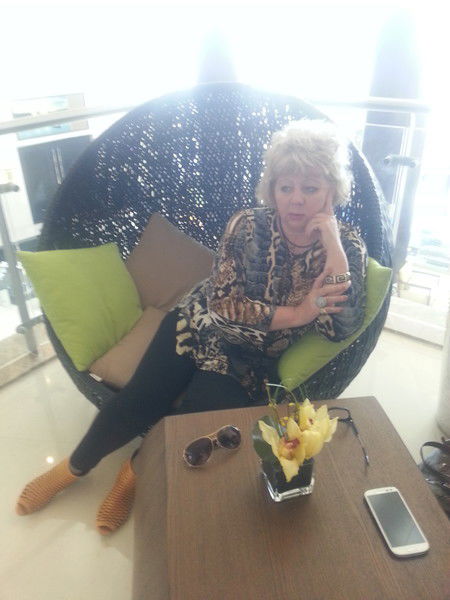 Нина Нина Зизитоп