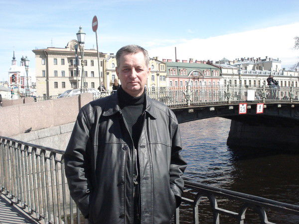 Юрий Дронин