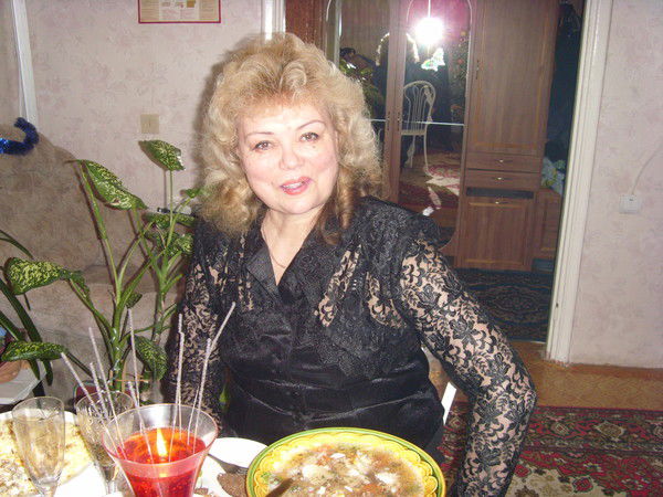 Надежда Лысенко