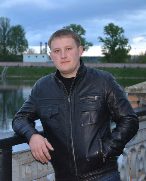 Александр Власенков