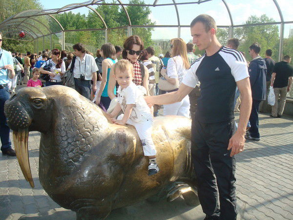 Дмитрий Елисеев