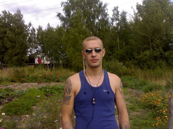 Алексей Сахаров