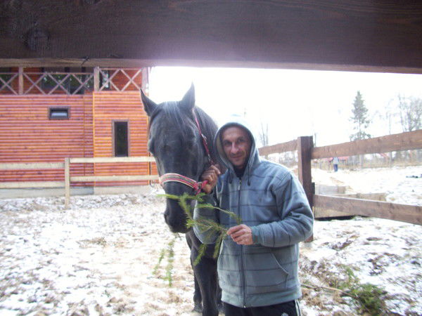 Тахир Халмагов