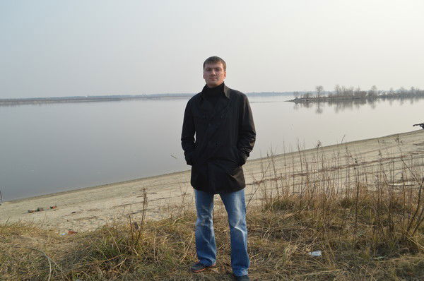 Анатолий Игнатов