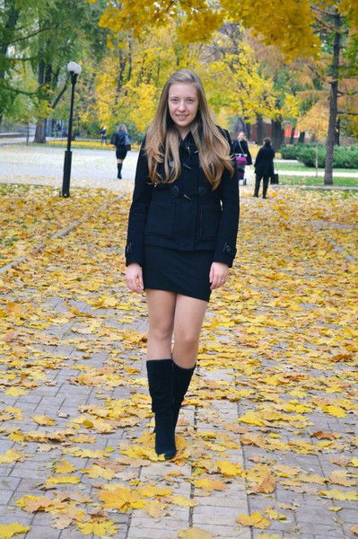 Аня Семёнова