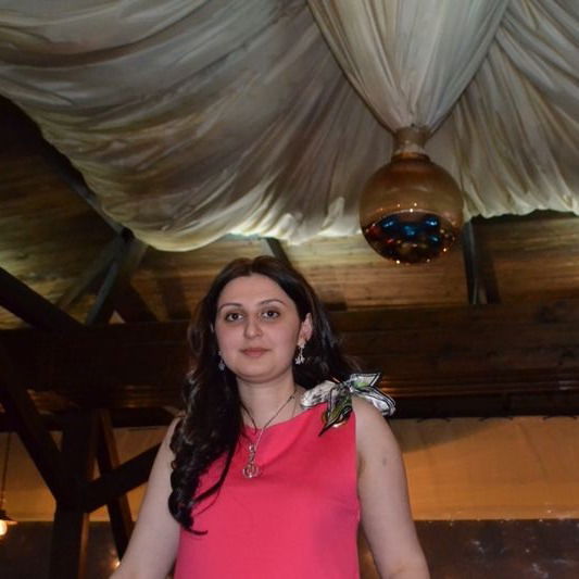 Алана Тетова