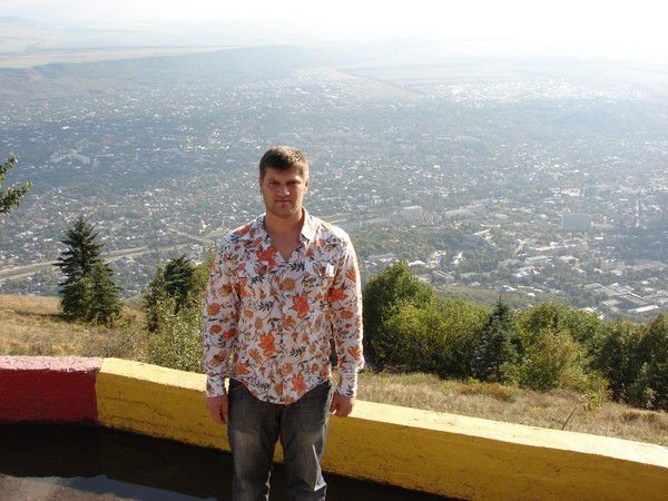 Валентин Царионов