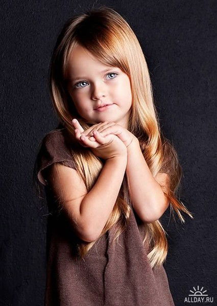 Елена Антонова