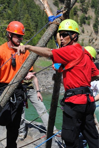 Артур Эрназаров