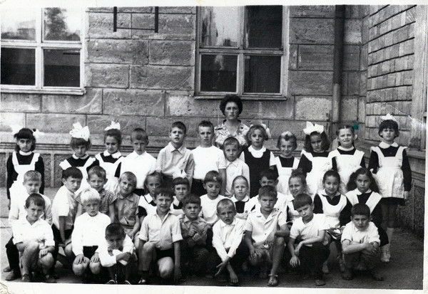 Александр Ларионов