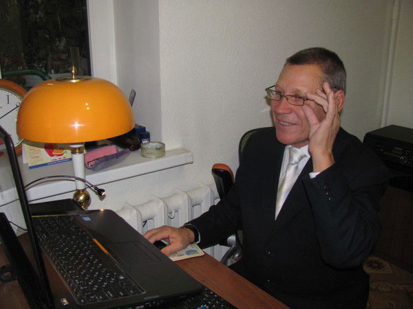 Николай Волков