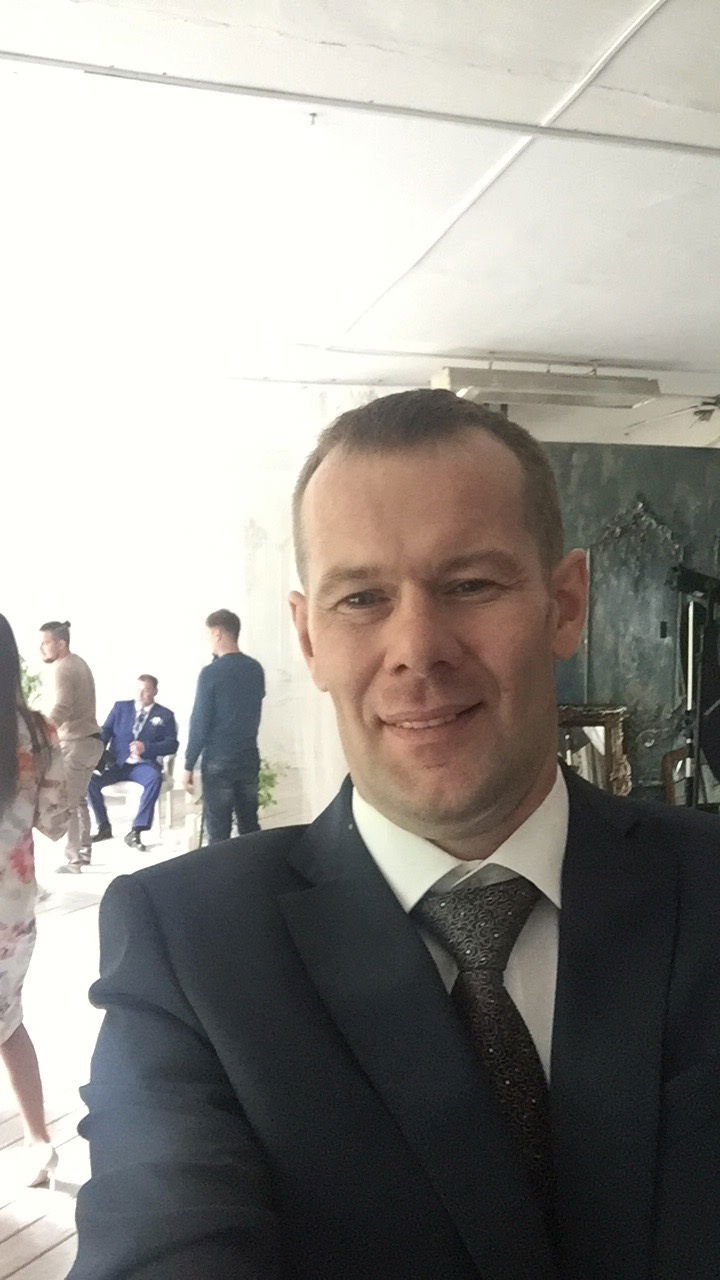 Антон Кушнир