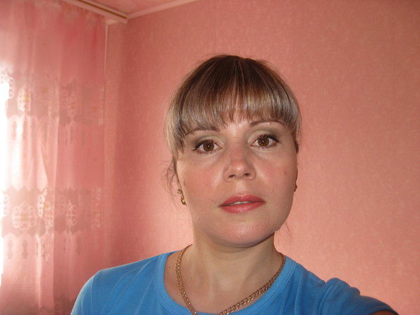 Елена Антропова