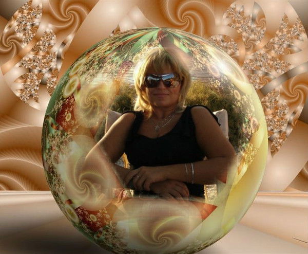 Елена Емельянова