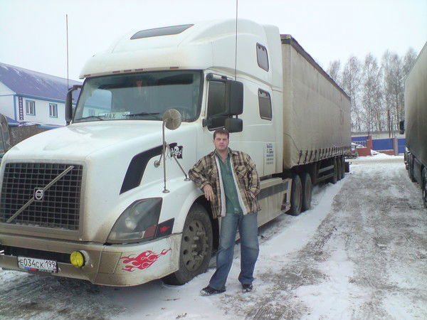 Максим Маринин