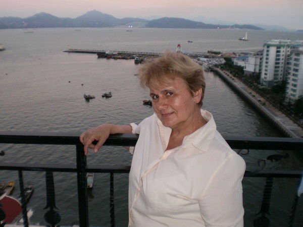 Любовь Эламонова