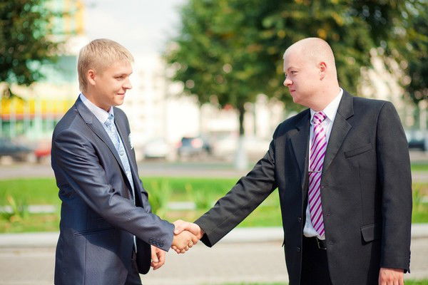 Олег Мокров