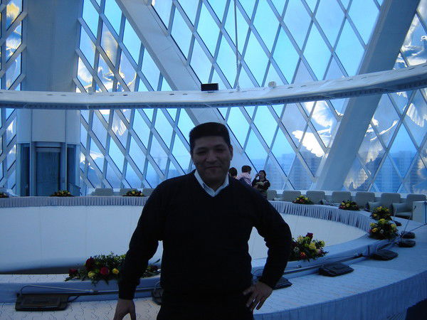 Джамшед Вахидов