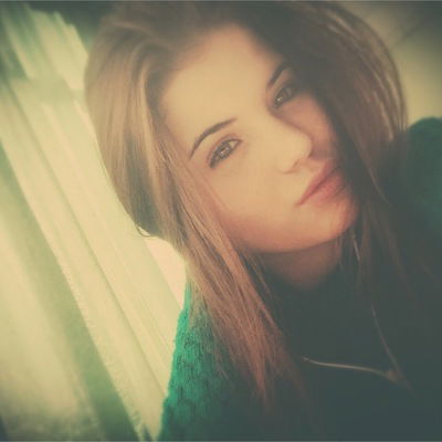 Лена Ядовина