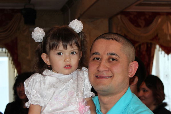 Атабек Уринов