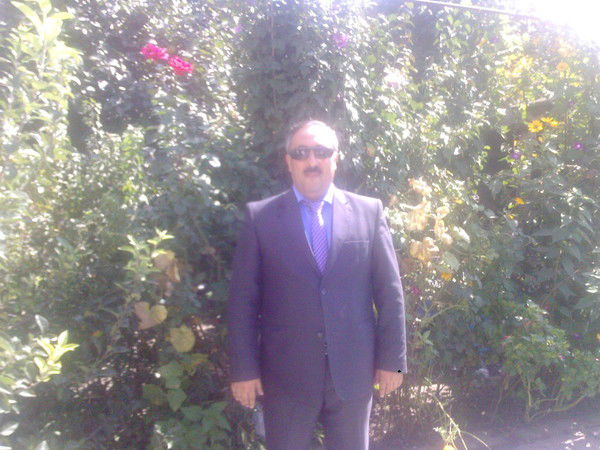 Исак Карайев