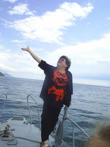 Алена Омелькова