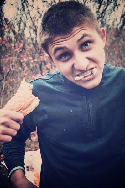 Антон Слюсарев