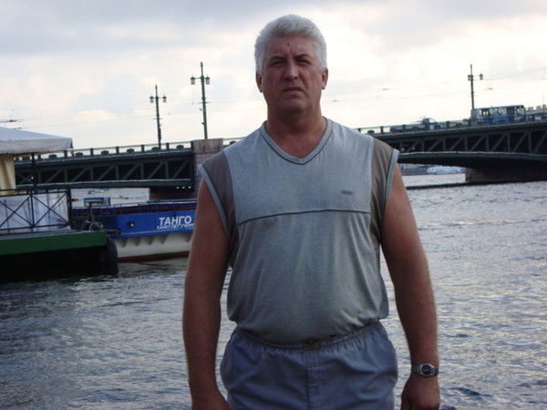 Владимир Толстокорых