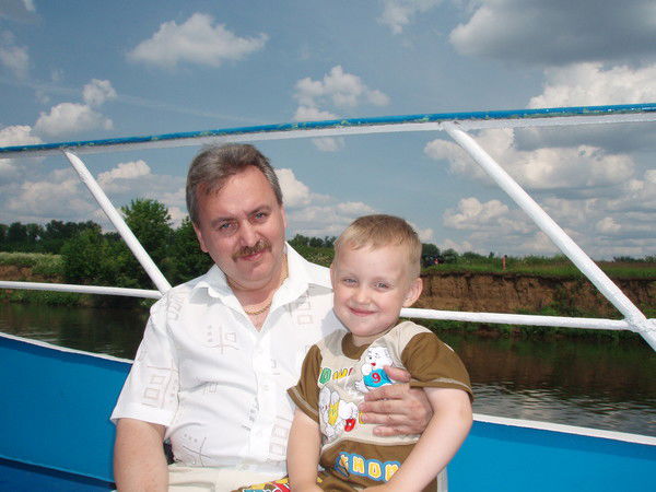 Александр Прохоров