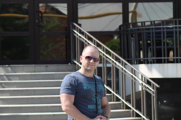 Виктор Дубровин