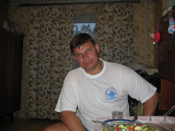 Роман Дробах