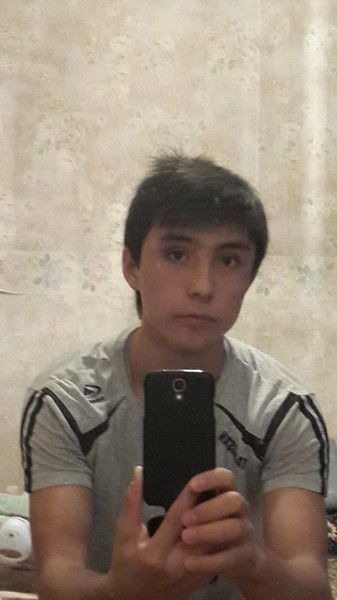 Джовидон Атаханов