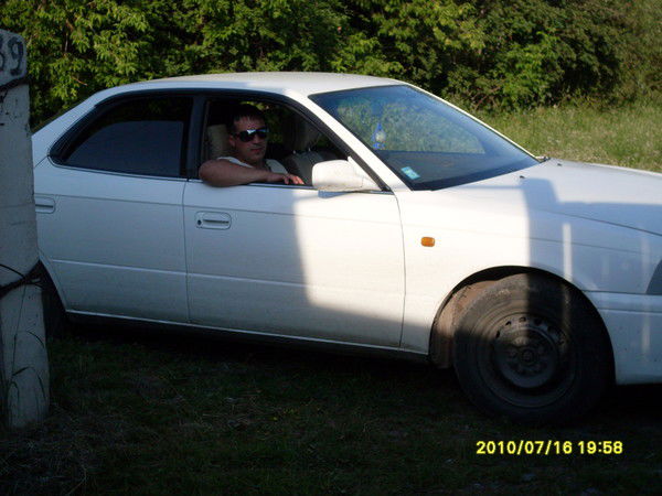 Анатолий Устинов