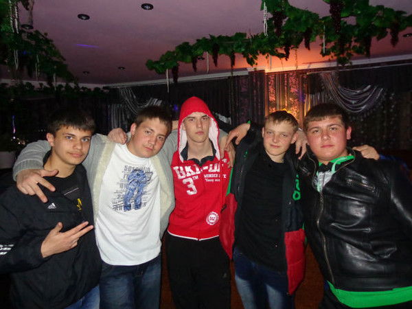 [}|{Е]{@] Артищев