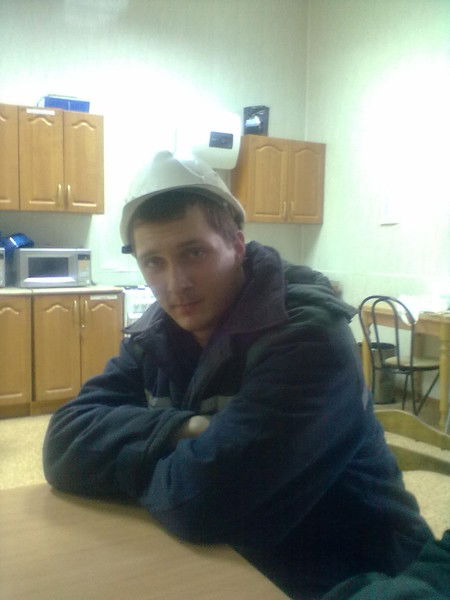 Анатолий Лобов