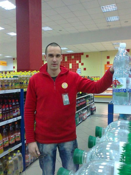 Денис Трошын