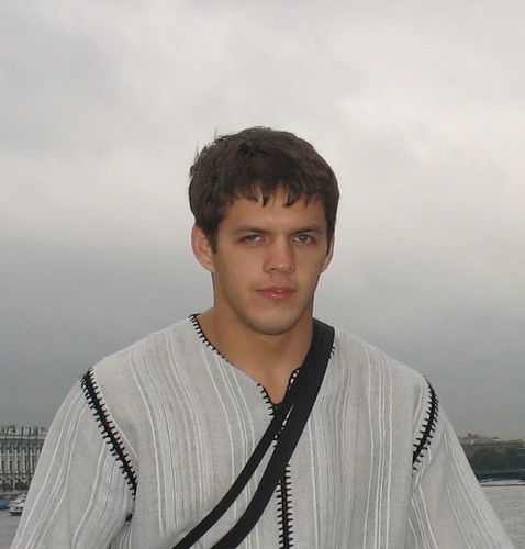 Али Дулатов