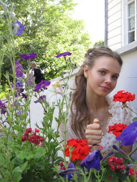 Маша Непримерова