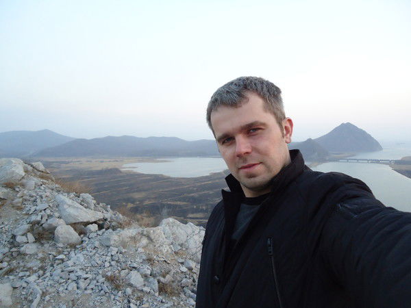 Владимир Богданов