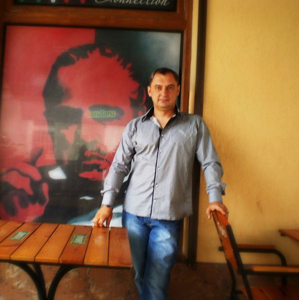 Андрей Тихомиров